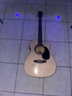 Rogue RA-090 Concert Cutaway Acoustic-Electric Guitar