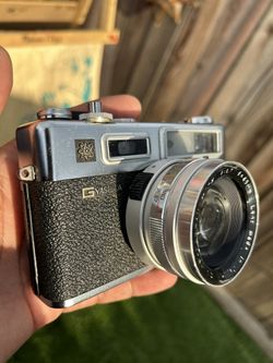 Film Camera (yashica)
