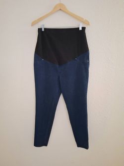 Time and True Maternity Jeans Medium Wash : Size  12-14