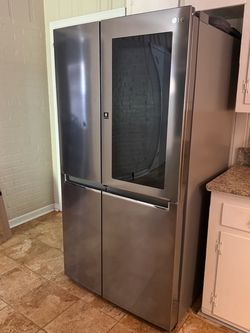 LG French Door Refrigerator with InstaView