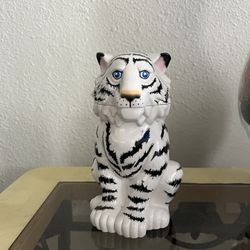 🐯 For Sale: Rare White Tiger Collectible Cup (Ringling Bros.)