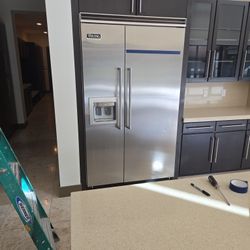Viking Refrigerator