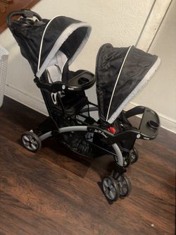 Two seat stroller 