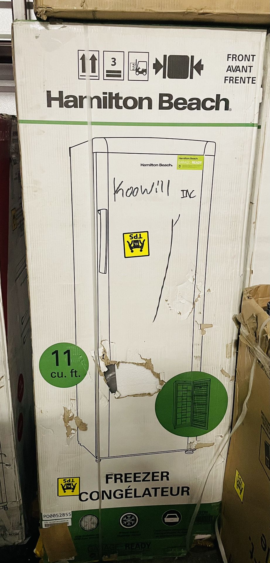 Hamilton Beach HBFRF1100, 11 cu ft, Upright Freezer, White
