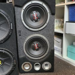 XPlode AND Kicker Speakers 