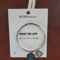 New BCBGeneration Silver Tone Charm Bracelet/Bangle