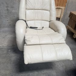 Massage Chair – Good Condition, Fully Functional