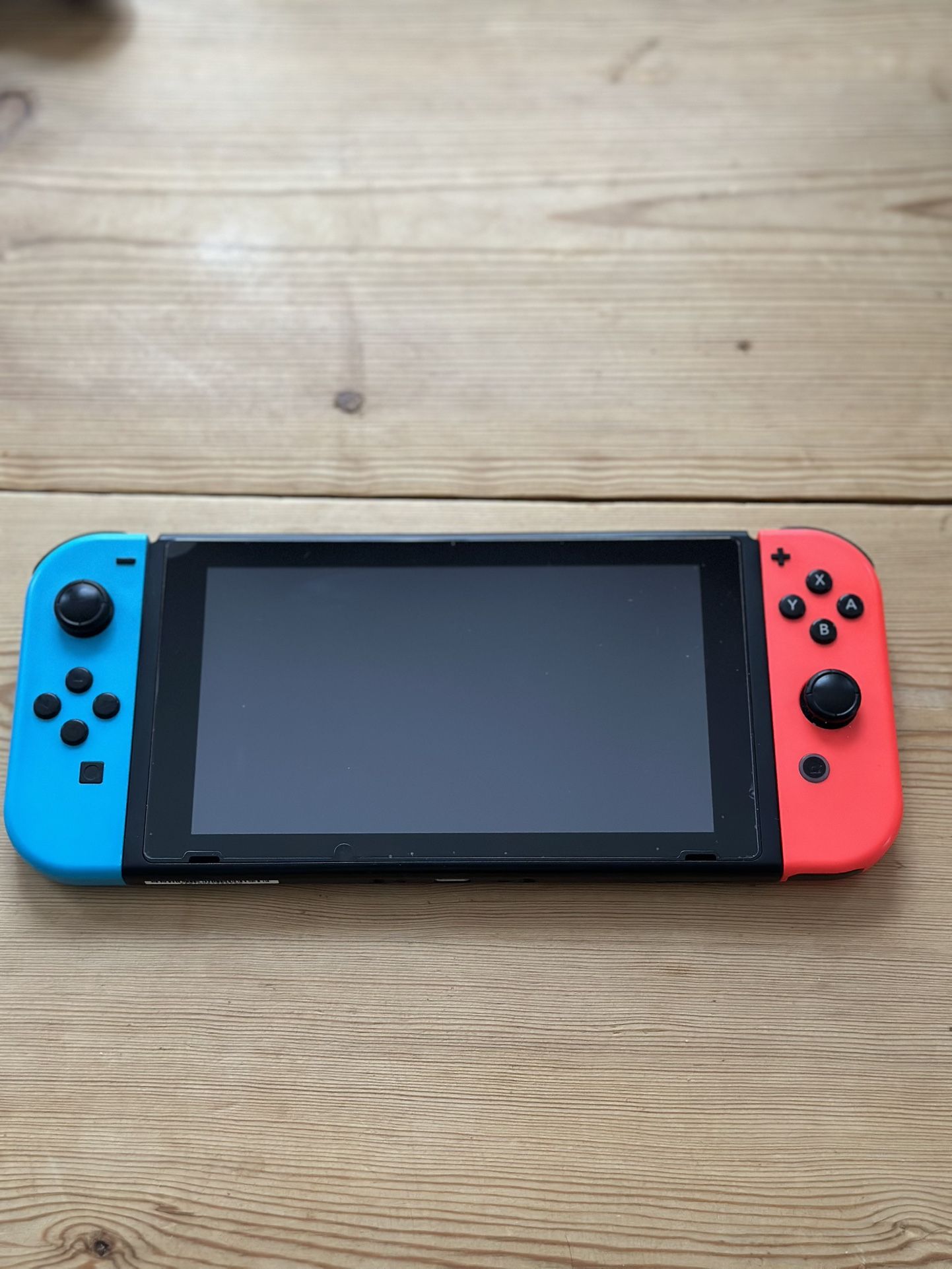 Nintendo switch Bundle - Excellent Condition + Accessories