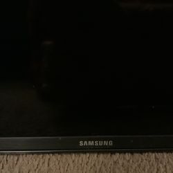 Samsung 65” smart tv