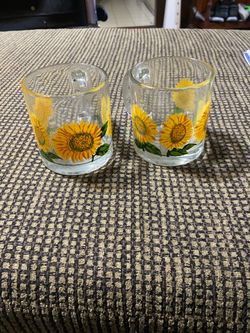 Vintage Clear Glass Yellow Sunflower Garden Coffee/Tea Mugs