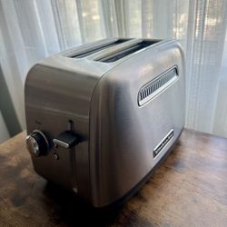 KitchenAid Stainless Steel 2-Slice Toaster