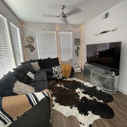 2-piece Upholstered Sectional