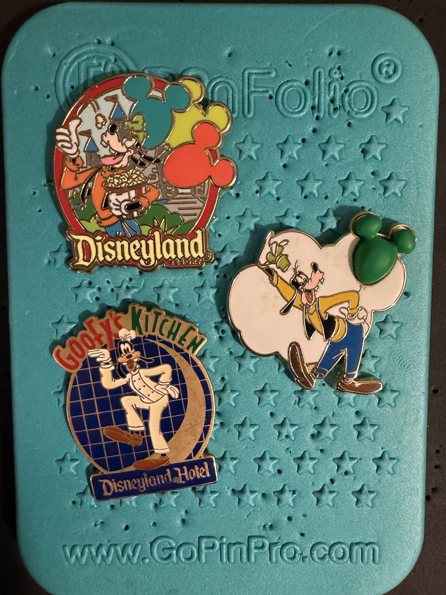 Disney Pins 