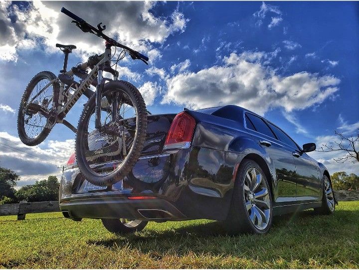 Thule Raceway Bike Rack