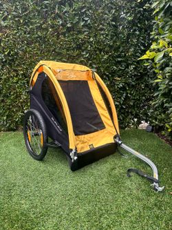 Burley Bee Bike Trailer — double seat