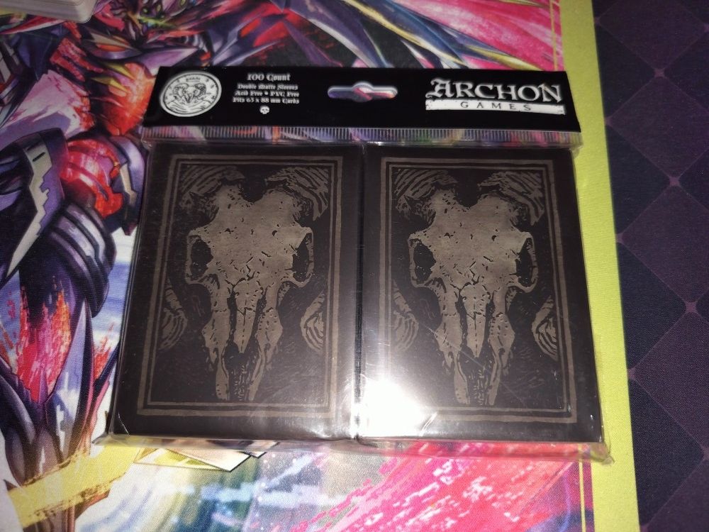 Archon Games 100 Count Card Sleeves 