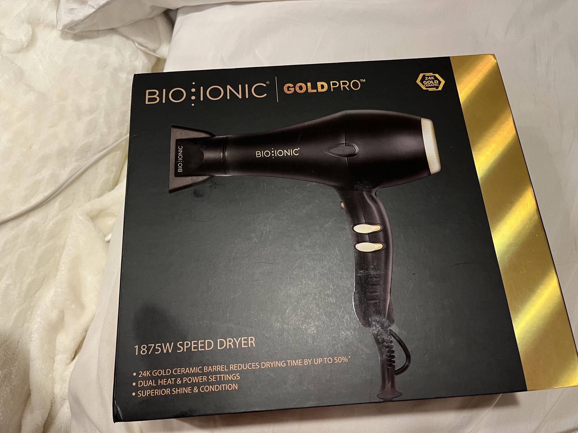 Bio ionic gold plus hair dryer never used
