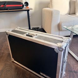 MAGMA DJ Flight Case - READ DESCRIPTION