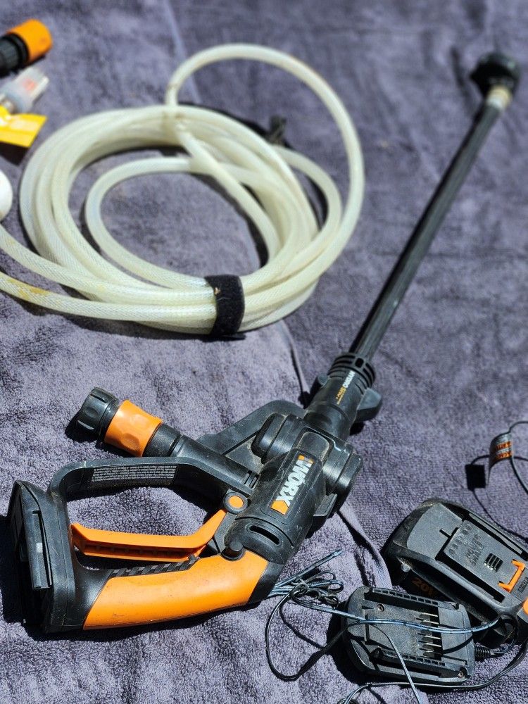 WORX HydroShot - Portable Power Cleaner 20v