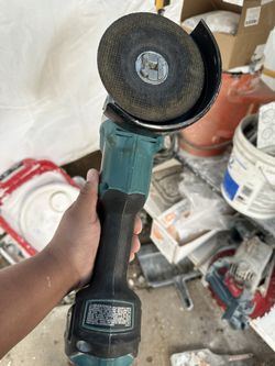 Makita Grinder