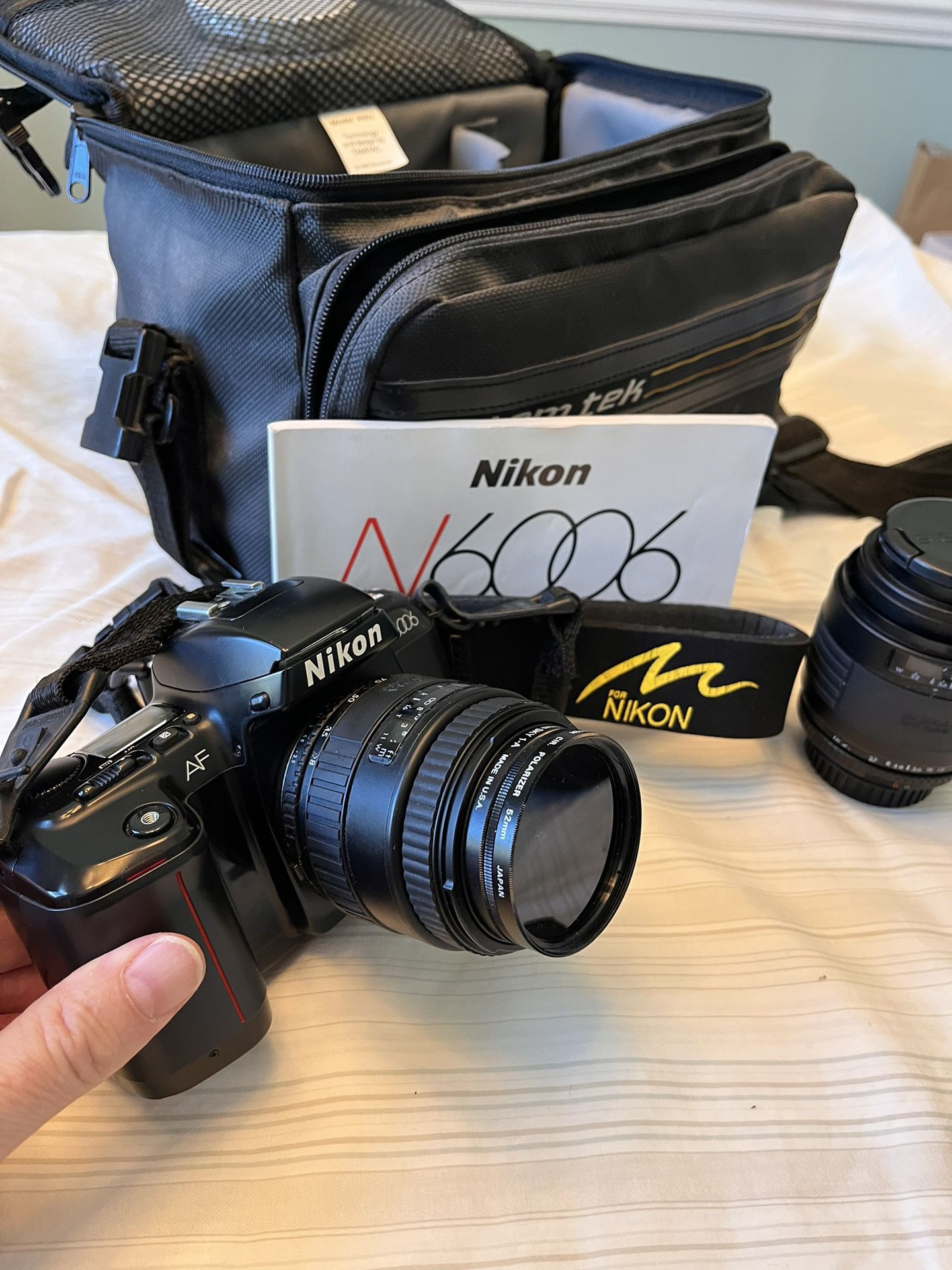 Nikon Camera N6006 (2 Lens & Strap/ Bag)