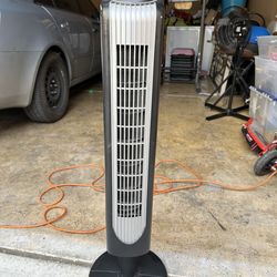 Holmes Oscillating Tower Fan – 3 Speed – Slim Space Saver – Works Great