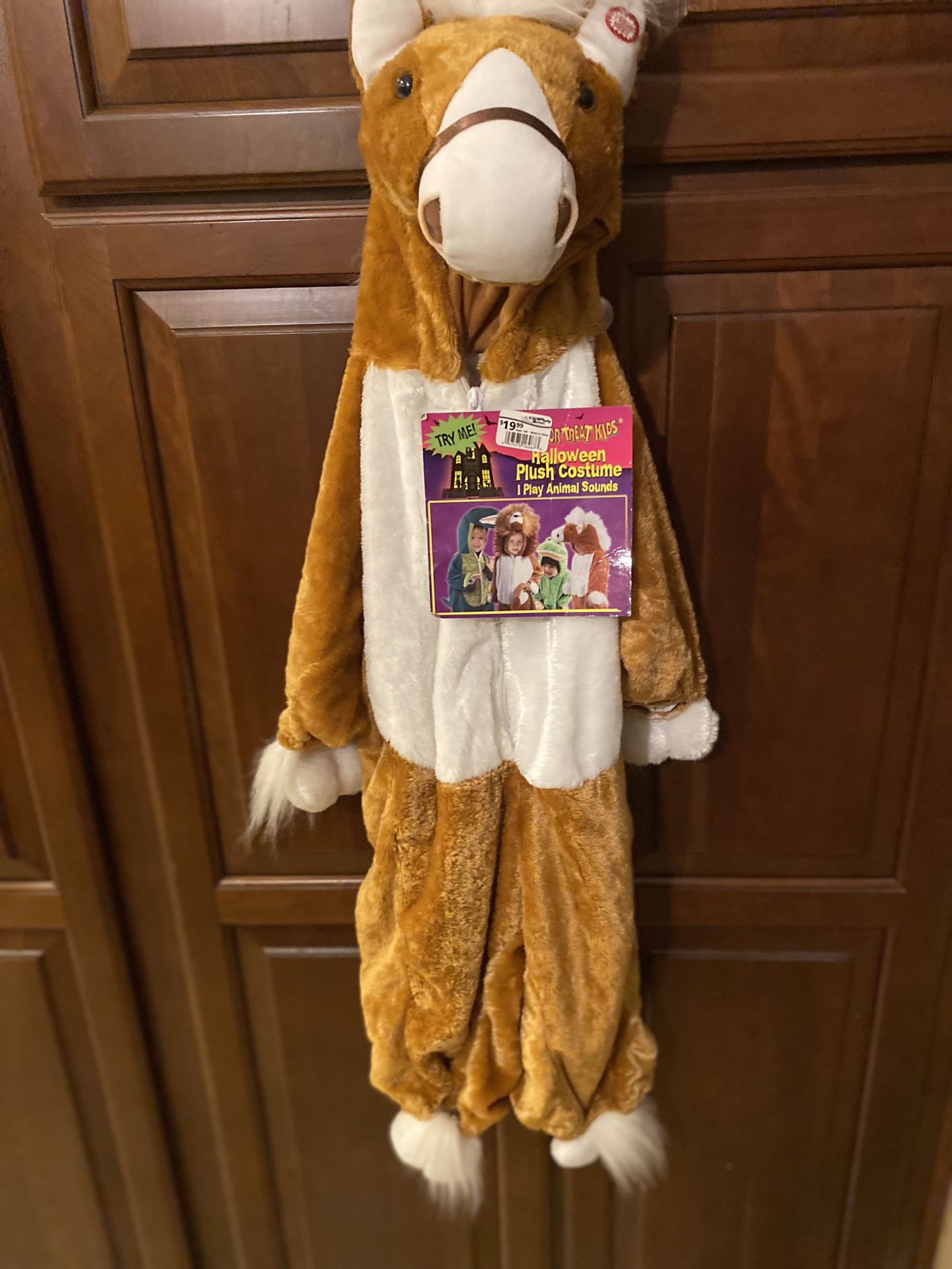 Hors costume plays animal sounds 2 -4 yr olds