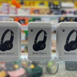 Beats Solo 4 Brand New Available 