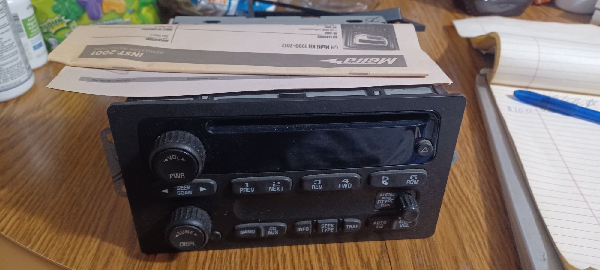 Stoke Chevy Silverado Radio