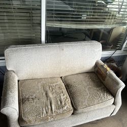 Free Sofa Couch 