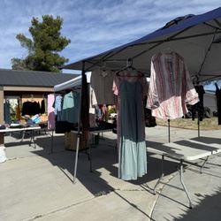 Yarda En 10612 Oakwood Av Hesperia, Jueves Y Viernes 