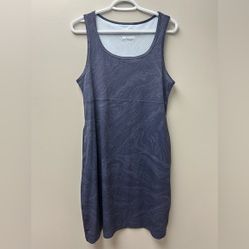Columbia Omni Freeze Advanced Cooling Blue Wave Pattern Dress
