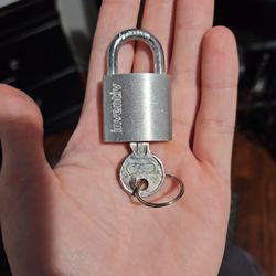 Inventiv Lock