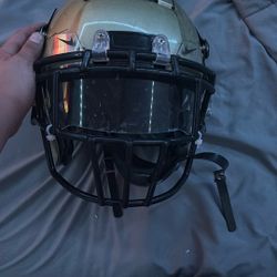 F7 Football Helmet 