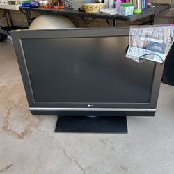 LG Flat Screen TV