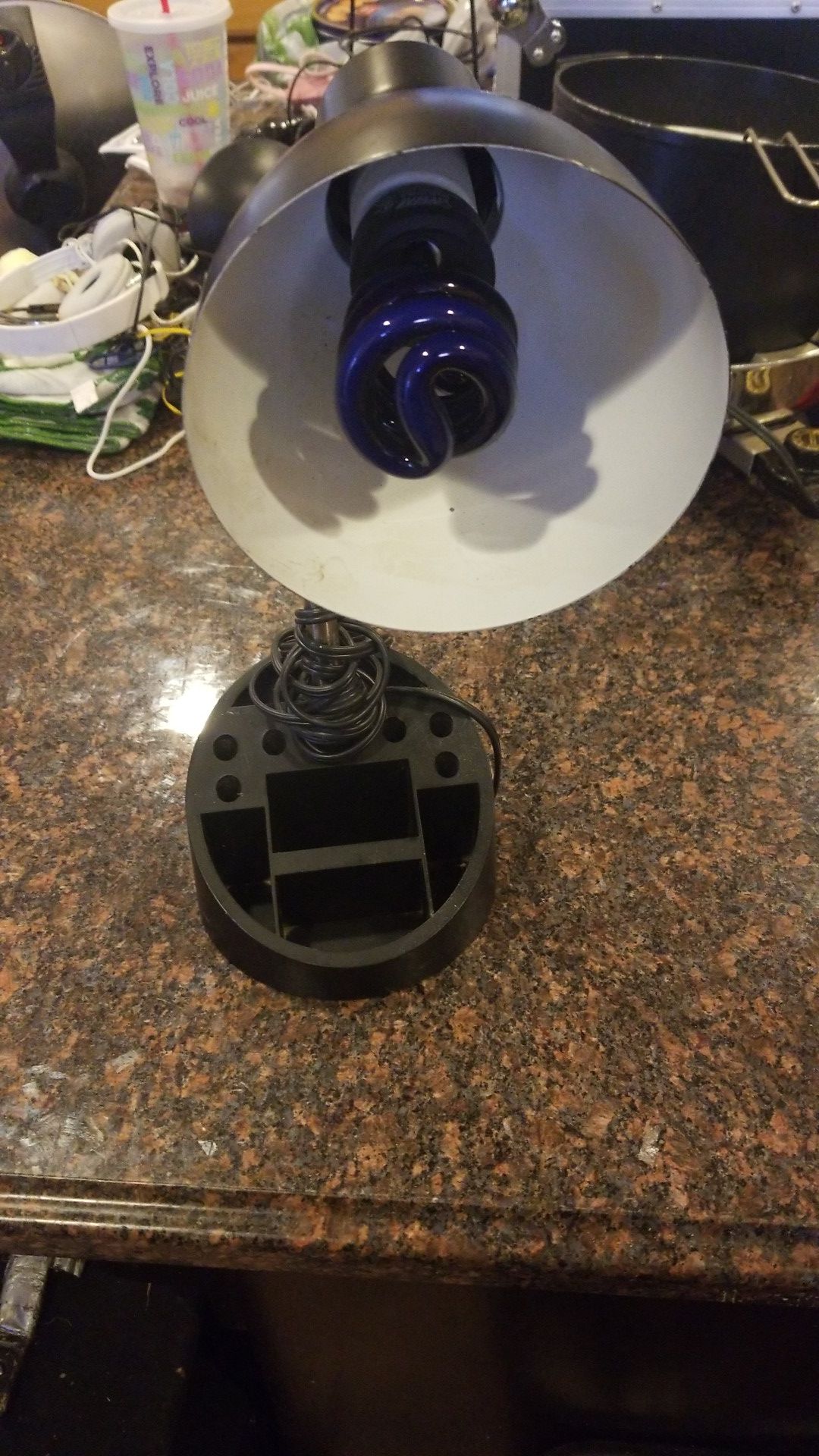 Desk lamp work excellent