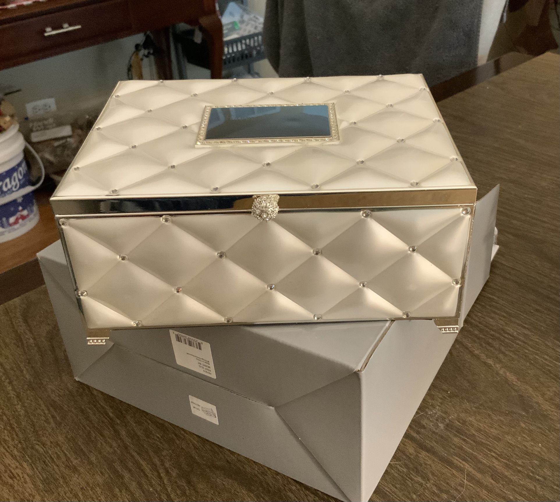 New Musical Jewelry Box