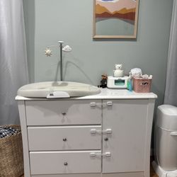 WHITE DRESSER