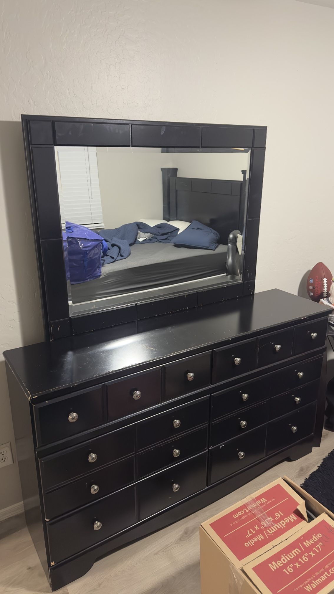 6 Drawer Black Dresser And Mirror