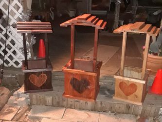 Wishing well plant stands