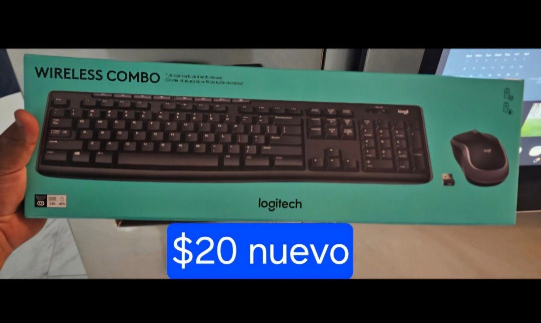 COMLUTER MOUSE AND KEYBOARD