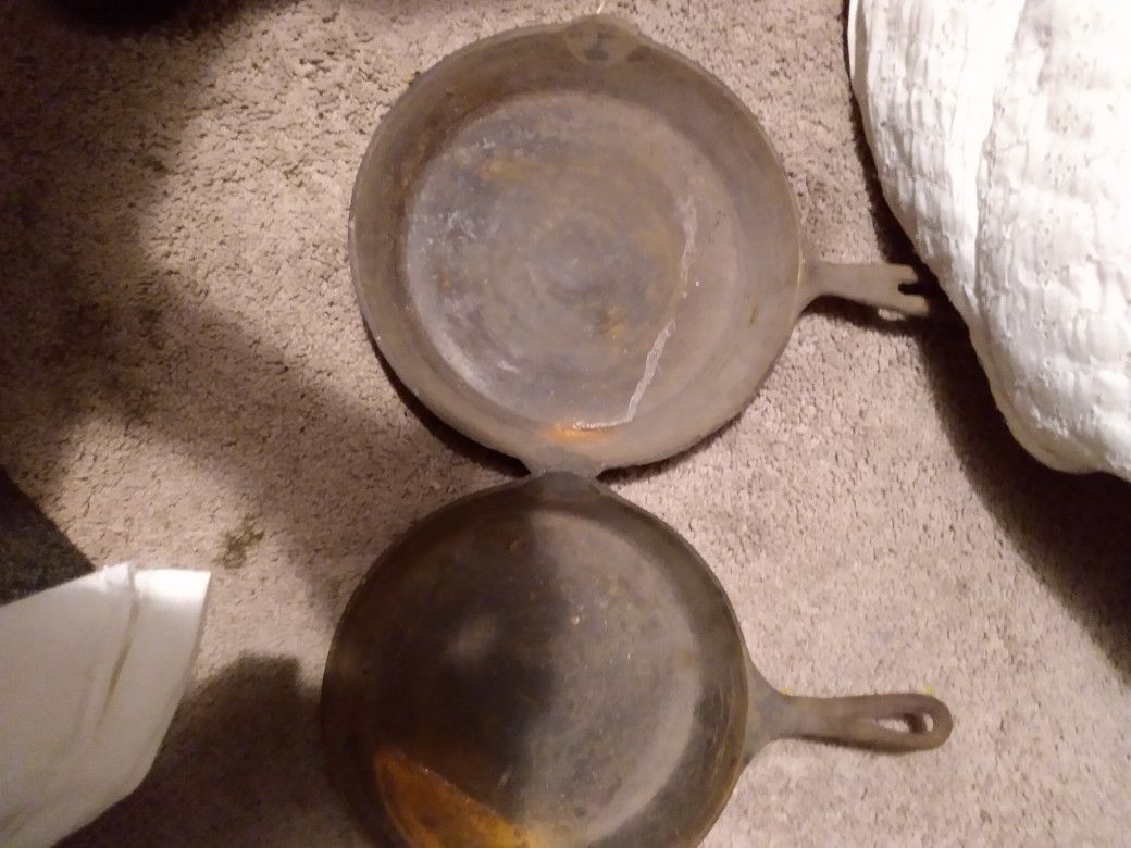 Frying pans
