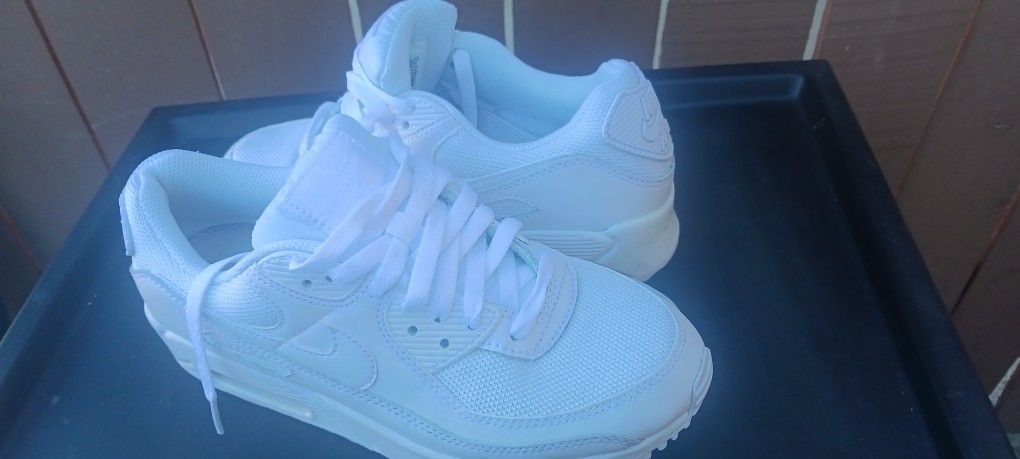 White Women  Nike  Airmax Shoes