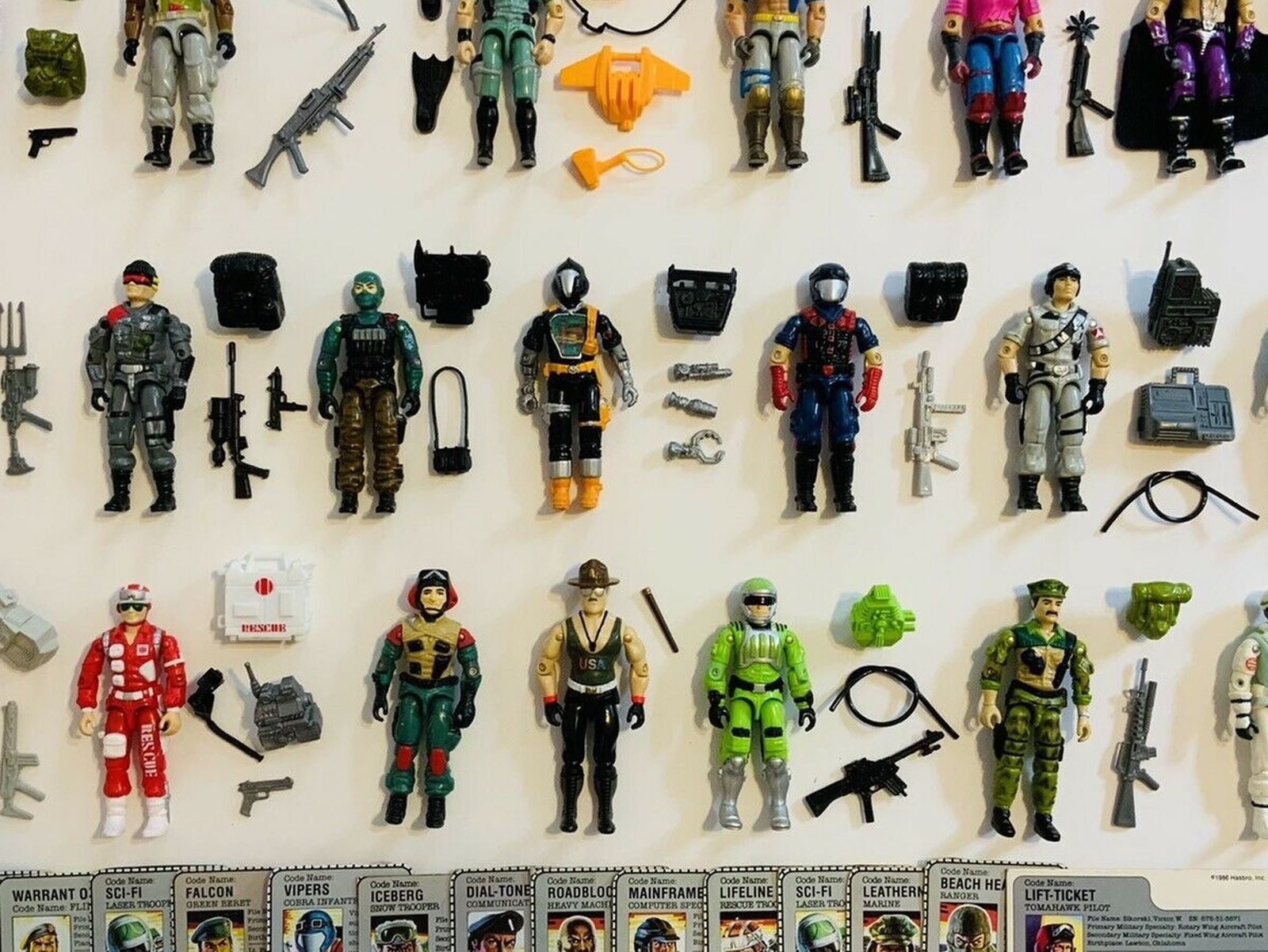 Collector seeking vintage old GI Joe toys dolls and action figures
