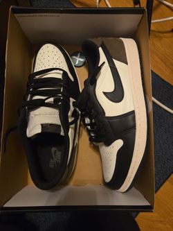 JORDAN 1 LOW RETRO MOCHA