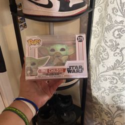 The Child With Frog Baby Yoda Funko Pop