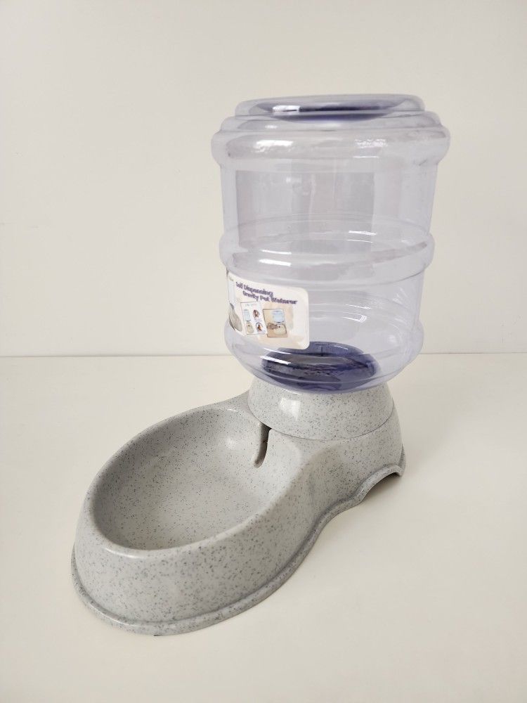 3.75L Capacity Pet Water Dispenser Self-Dispensing Gravity Pets Water Feeder Automatic Pet Waterer
