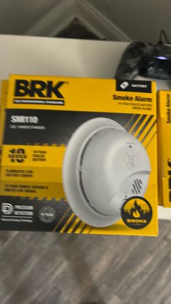 BRK SMOKE ALARMS BATTERY OPPERATED