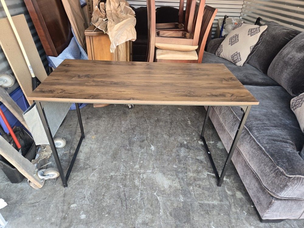 WORK OR COMPUTER TABLE