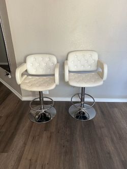 Bar chairs